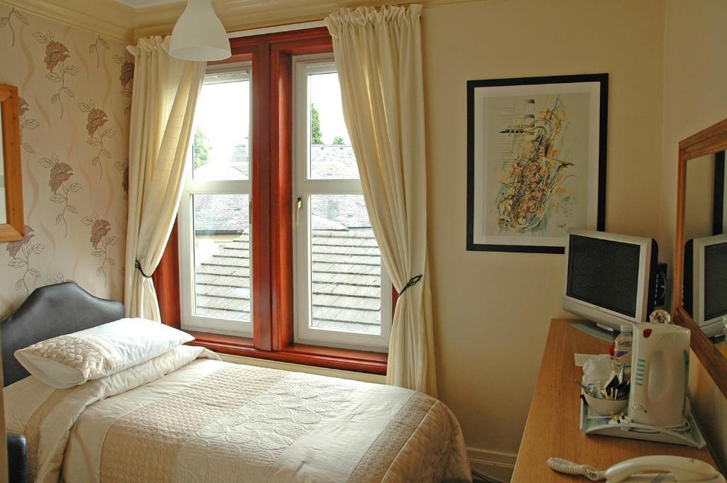 Pitreavie Guest House Dunfermline Cameră foto